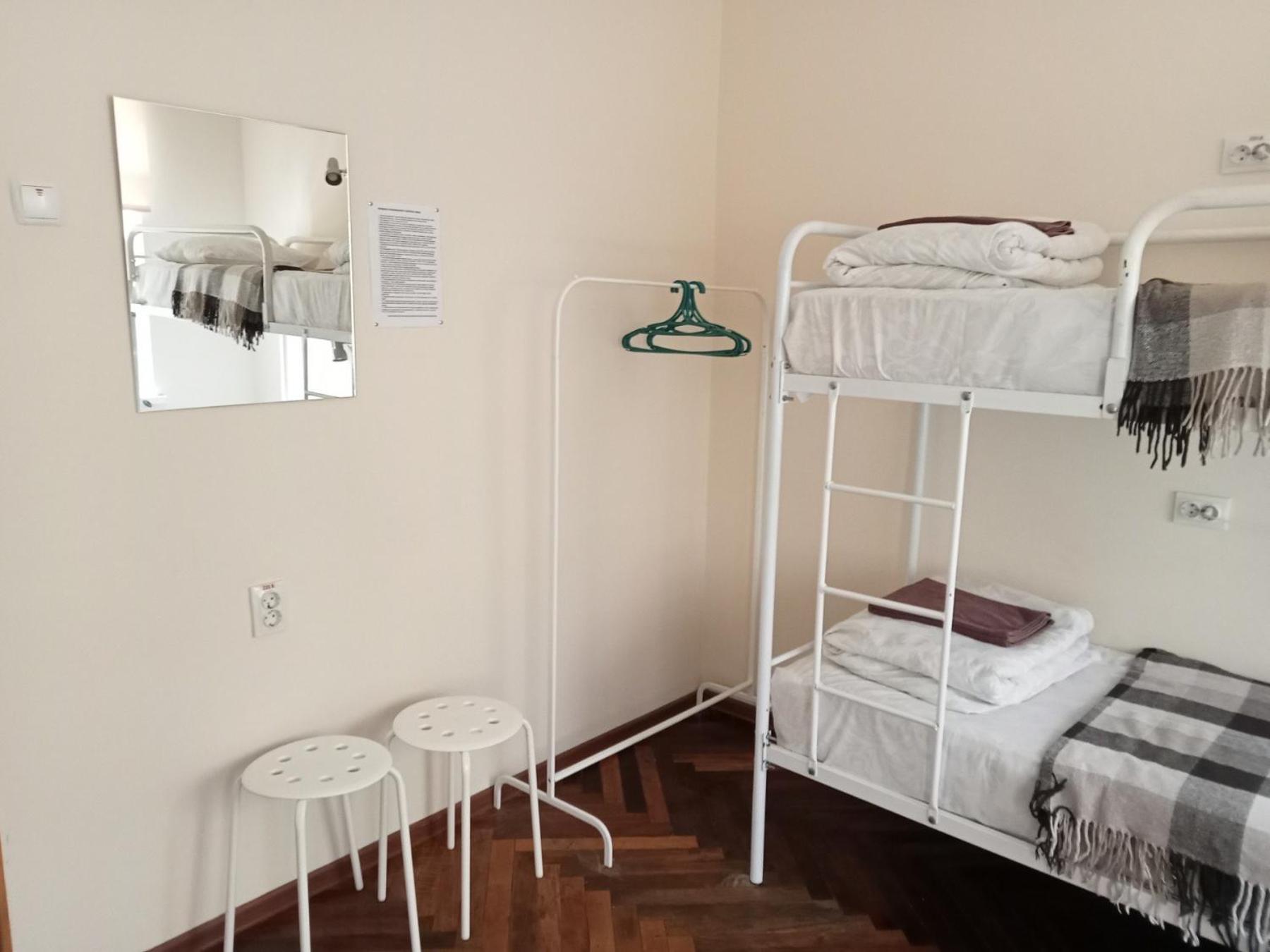 Hostel Iskra Lviv Eksteriør bilde