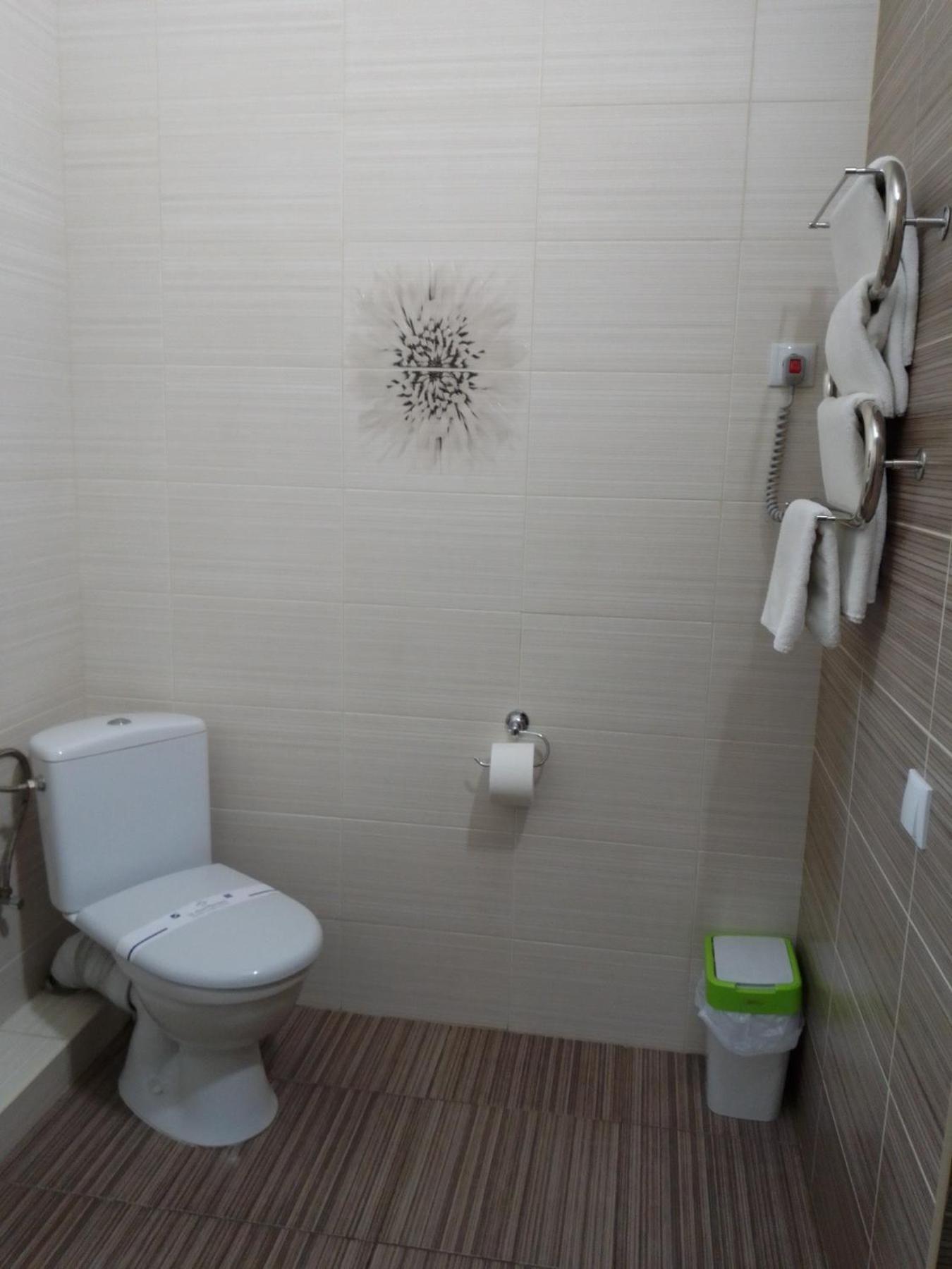Hostel Iskra Lviv Eksteriør bilde